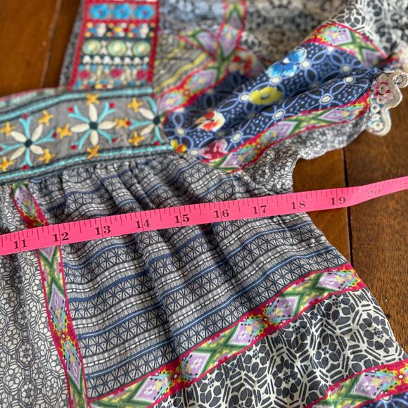 Johnny Was Embroidered Kichica Padme Blouse Silky Patchwork Embroidered Sz XS - Picture 14 of 14